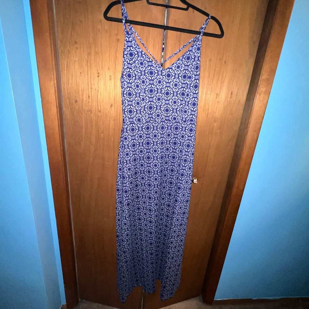 Market & Spruce Blue and White Patterned Maxi Dress